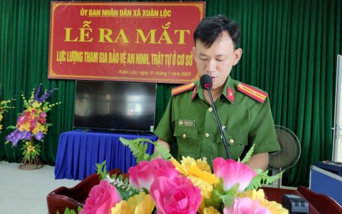 Phần tin: xã Xuân Lộc tổ chức Lễ ra mắt Lực lượng tham gia bảo vệ ANTT ở cơ sở